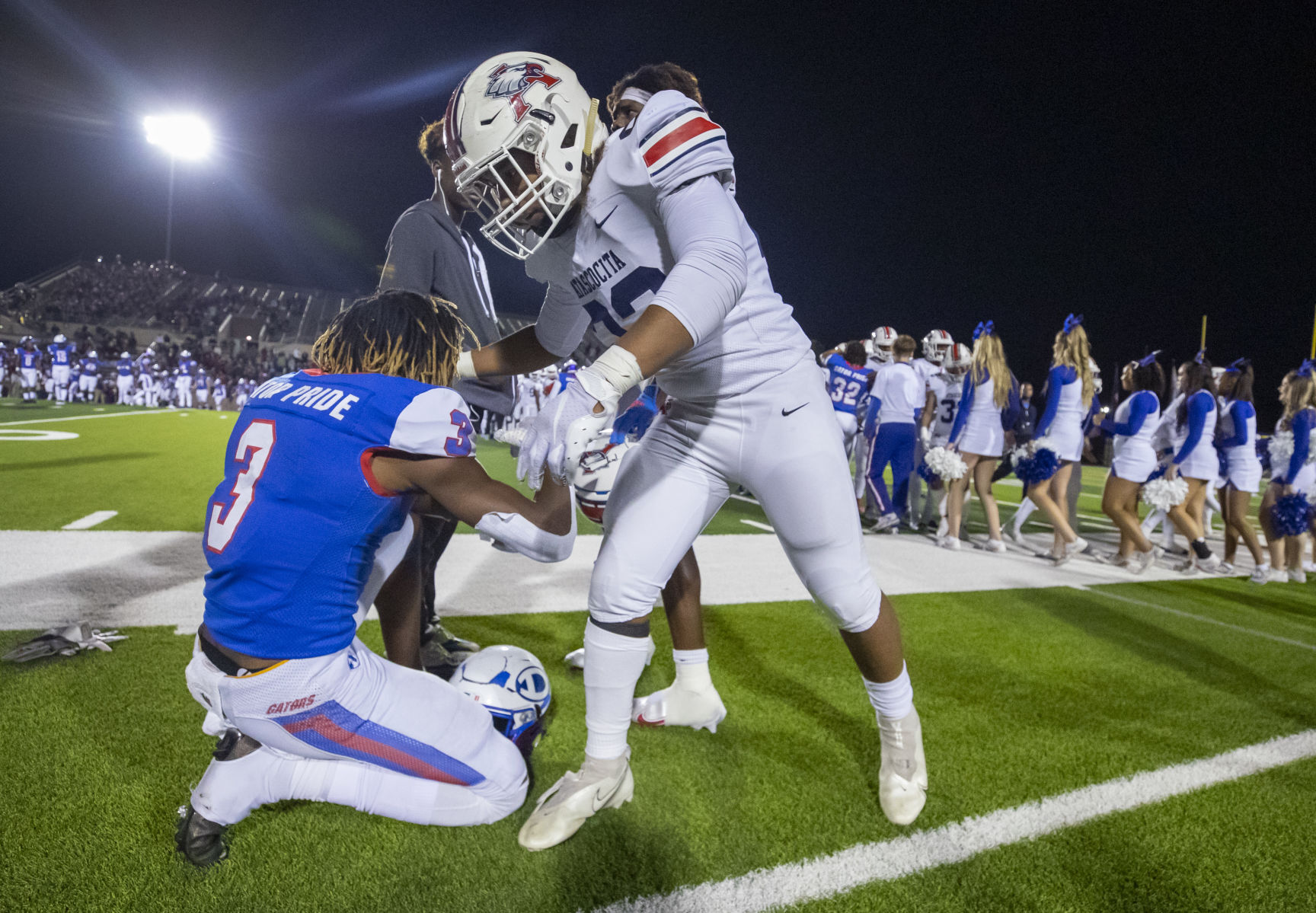 Dickinson's Season Ends On Atascocita FG As Time Expires | High School ...