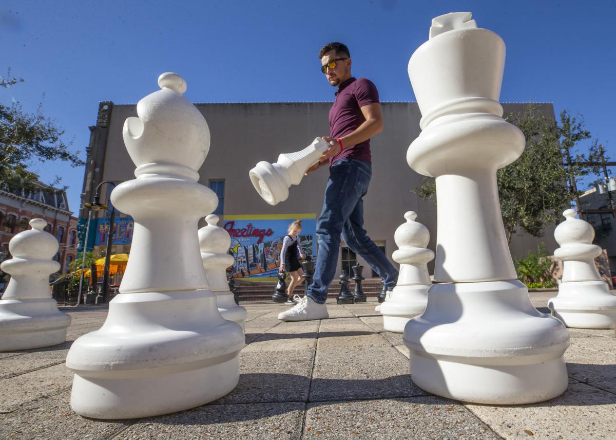 City awards design contract for more walkable downtown