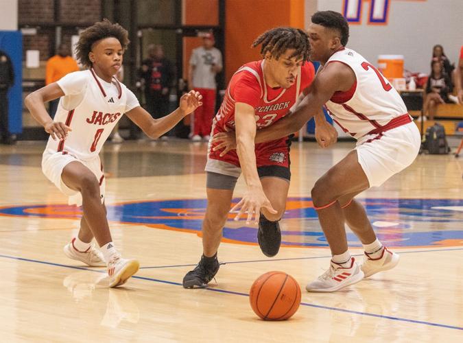 Hitchcock gets by Diboll in physical arearound playoff test High