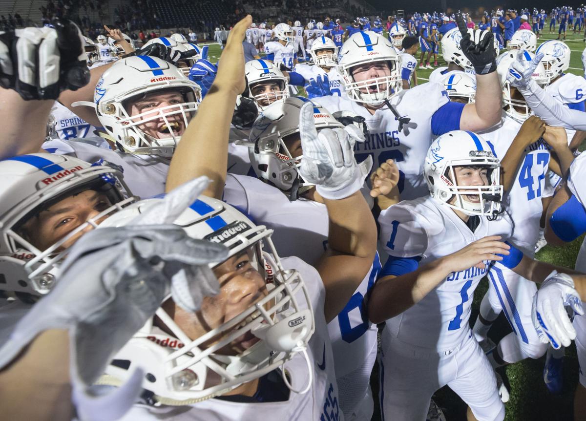 Photos Dickinson Vs Clear Springs Football In Focus The Daily