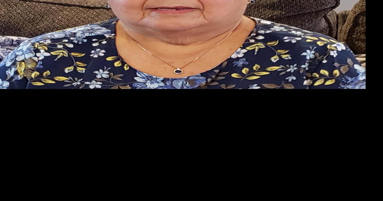 Elia Margarita Urbina Obituaries The Daily News