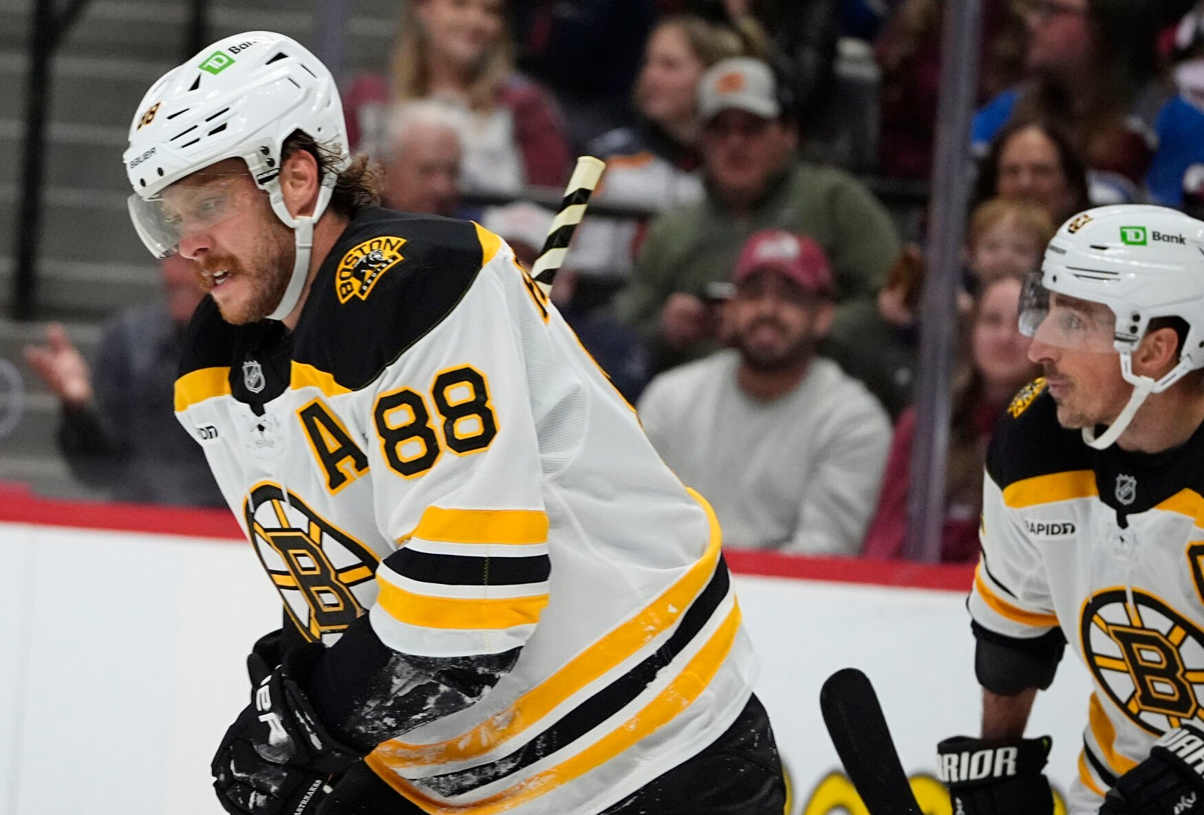 Bruins Hold On For 5-3 Win, Avalanche Drop 4 In A Row To Start Season ...