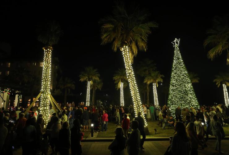 Holiday lighting celebration kicks off tonight Entertainment The
