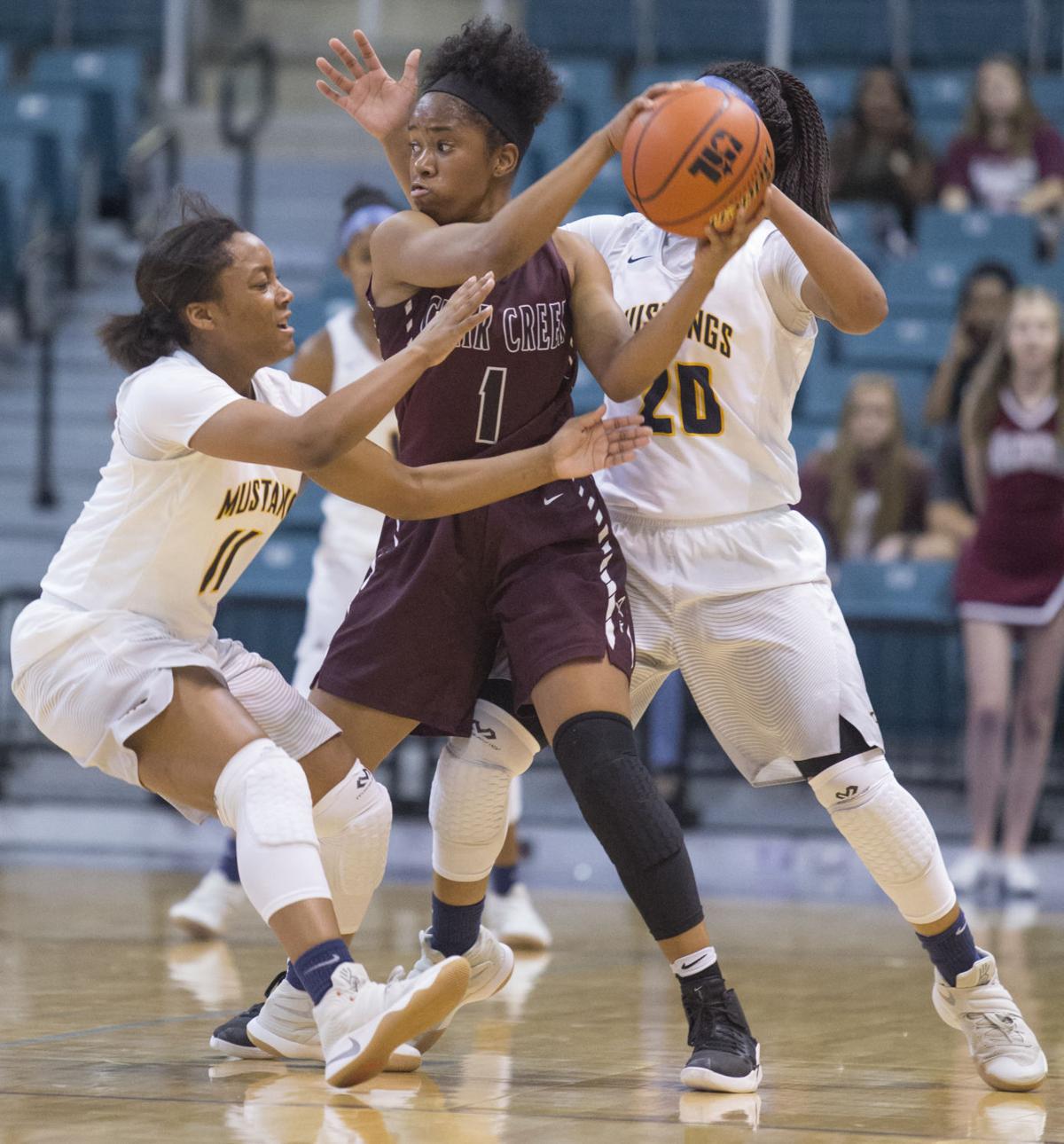 Cy Ranch S Size Suffocating Defense Ends Clear Creek S Unlikely