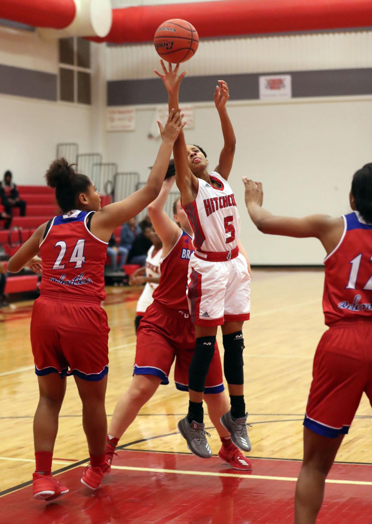 Hitchcock Breezes Past Brazosport At Home Friday High School Sports The Daily News
