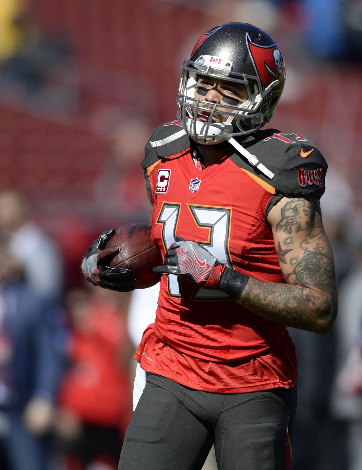 mike evans stats 2021