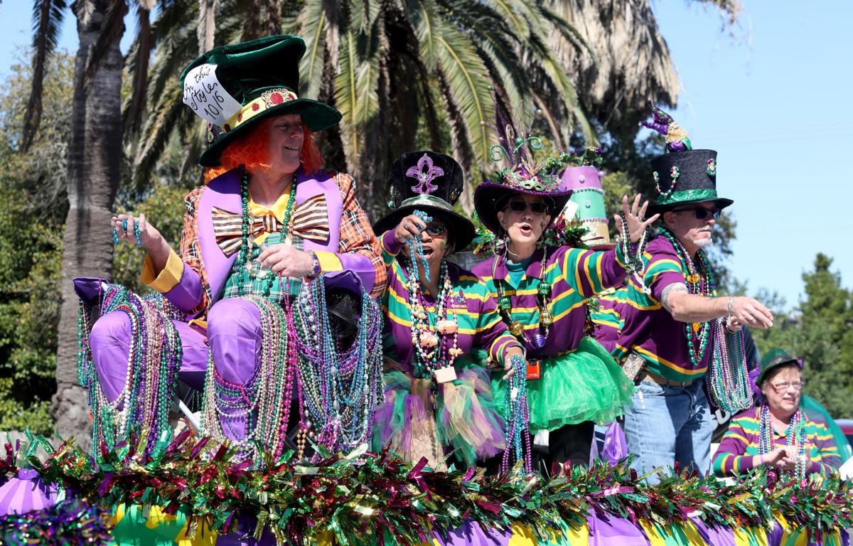 Krewe d’Esprit Rosaire Parade