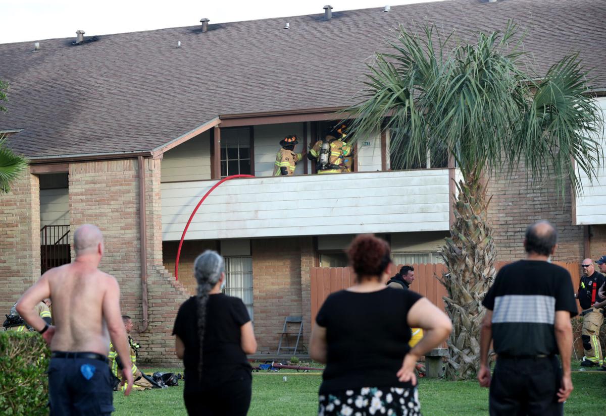 Galveston fire damages 12 apartments; no injuries reported Local News