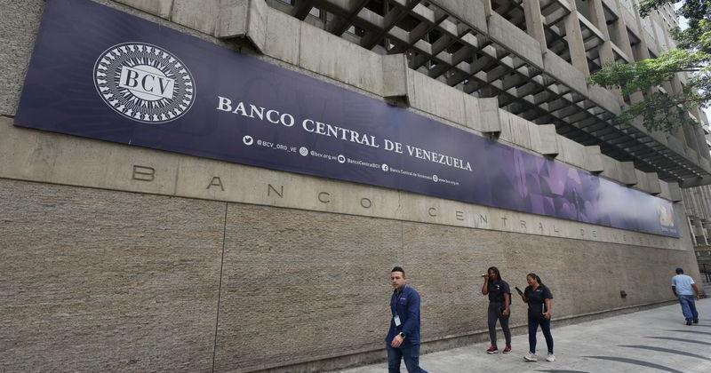 Venezuela debt restructuring to bring country 'out of shadows,' central bank chief says