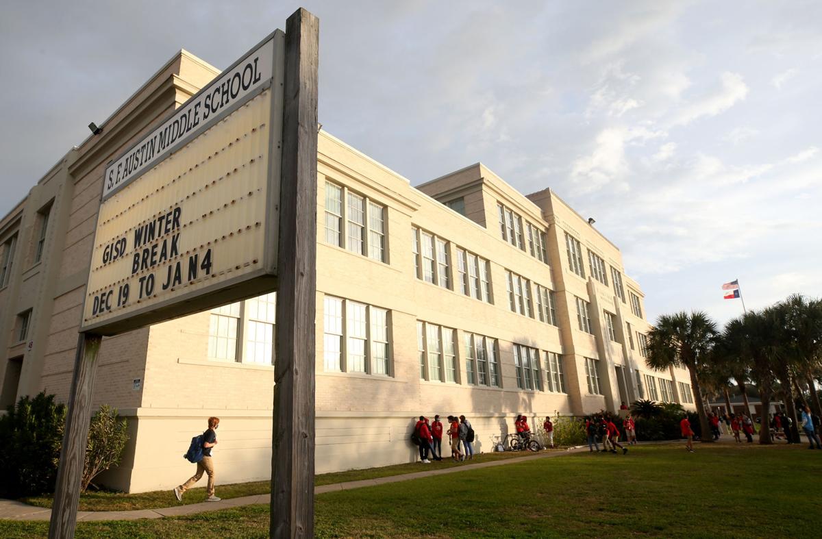 Galveston trustees face tough decision on middleschool configuration