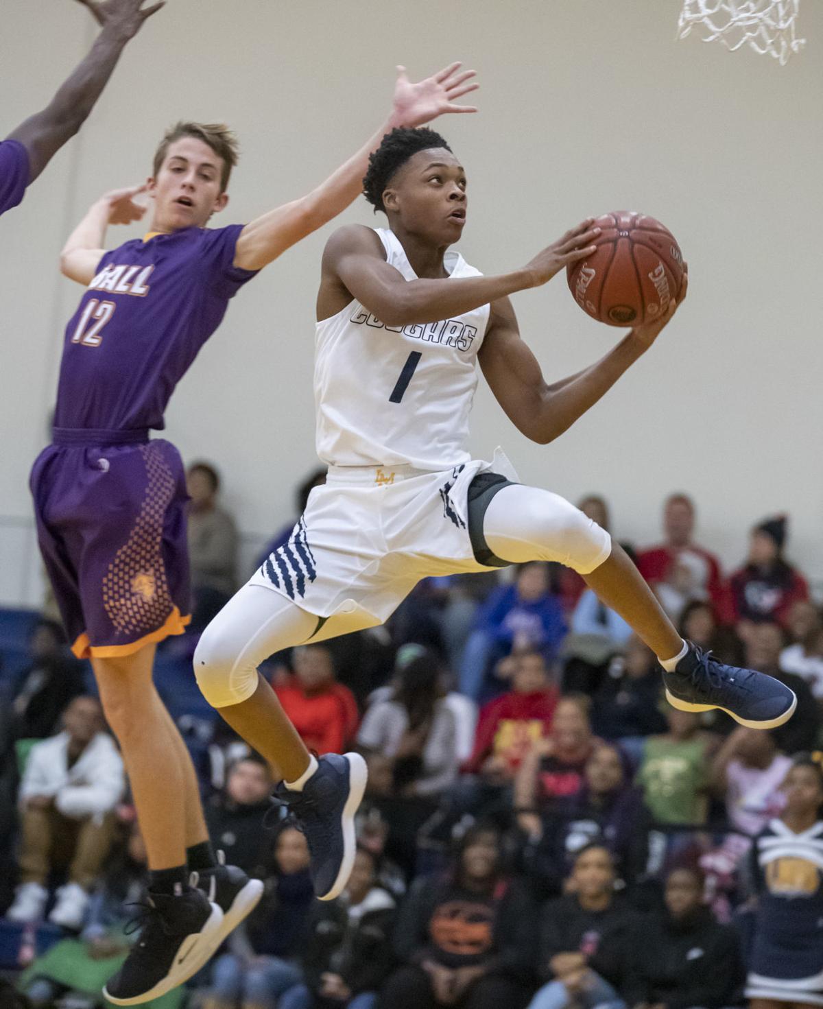 Big Second Quarter Helps La Marque Top Rival Ball High High School Sports The Daily News