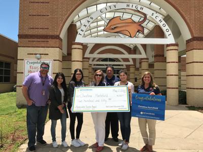 Christina Hartsfield receives appreciation award