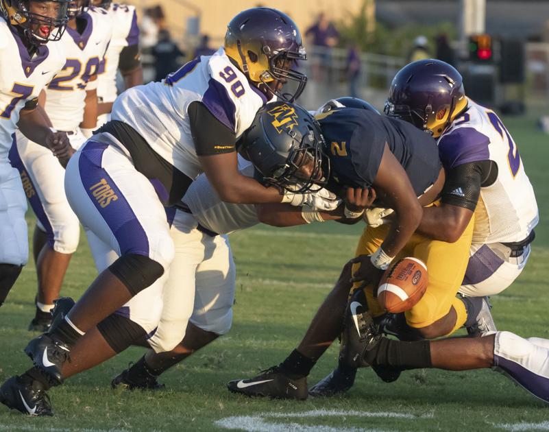 Photos La Marque Vs Ball High School Football In Focus The