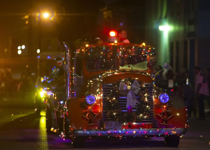 Galveston Christmas Parade brings holiday cheer to downtown Local
