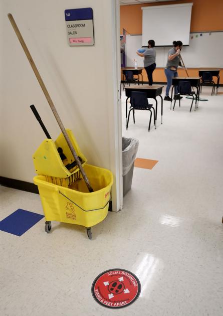 Galveston trustees delay return to schools for some