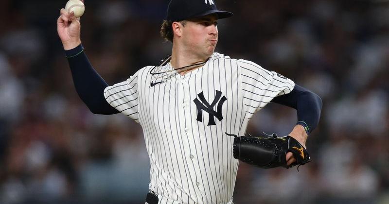 Cam Schlittler, Yanks continue playoff push in clash against Mets