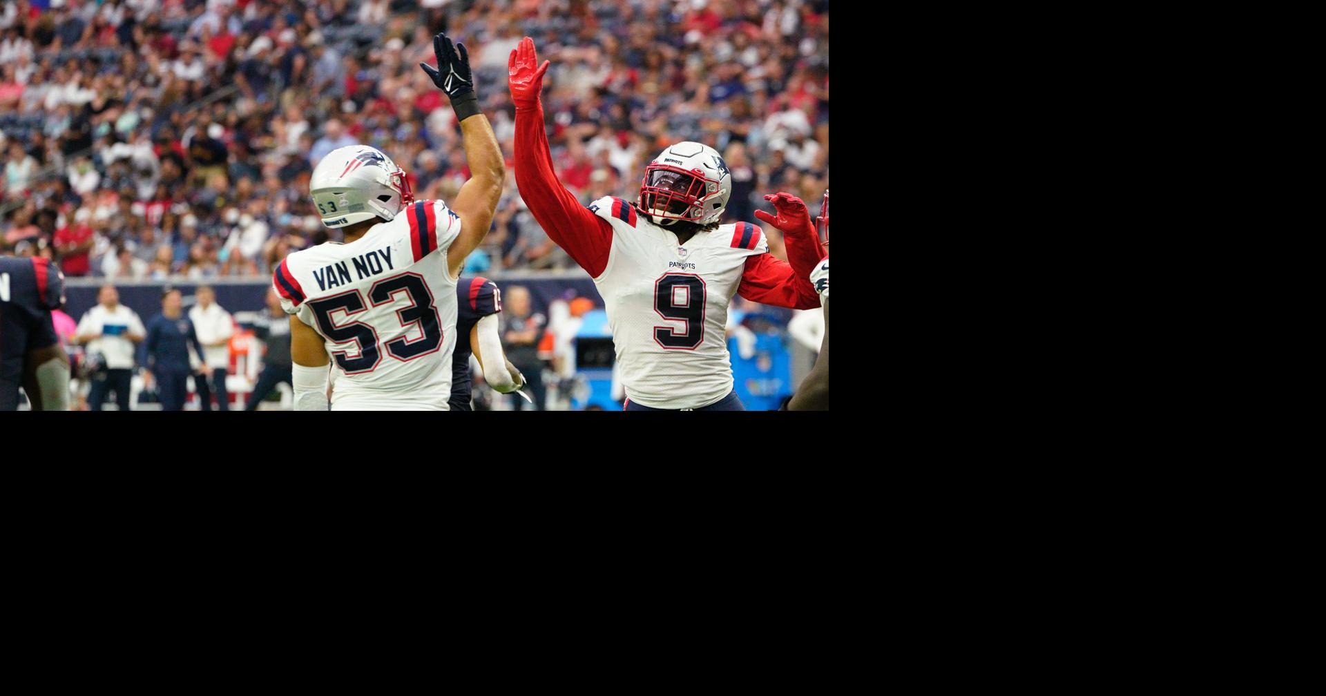 Patriots use late field goal to get 25-22 win over Texans