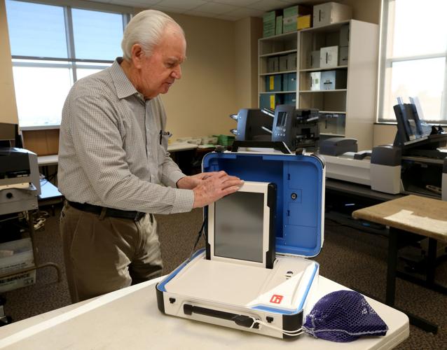 Despite Iowa debacle, election officials say Galveston County voting is