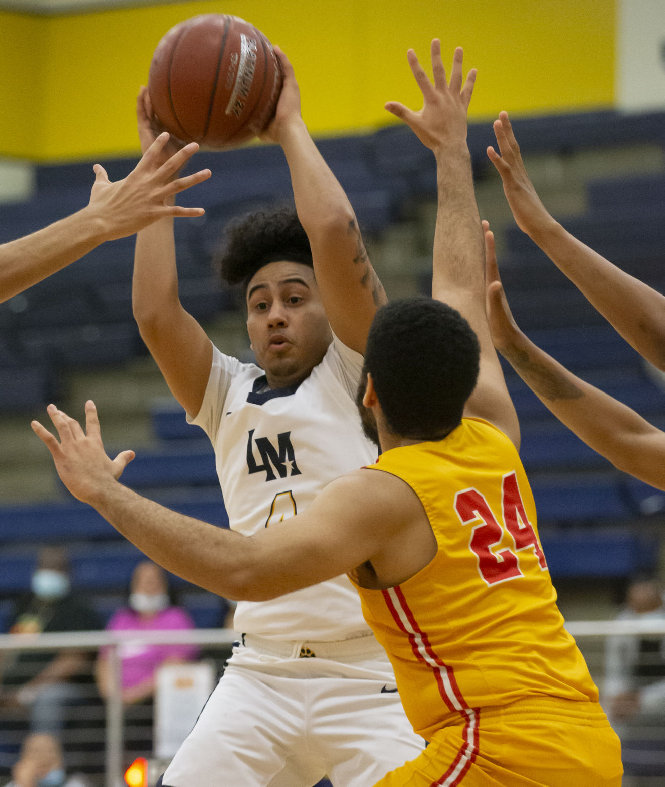 La Marque boys basketball garners all district honors High