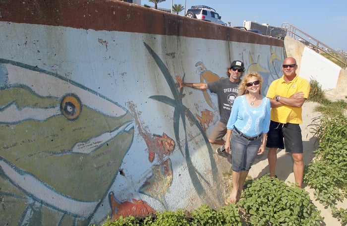 Project To Restore Seawall Mural Begins Next Week Local News The Daily News