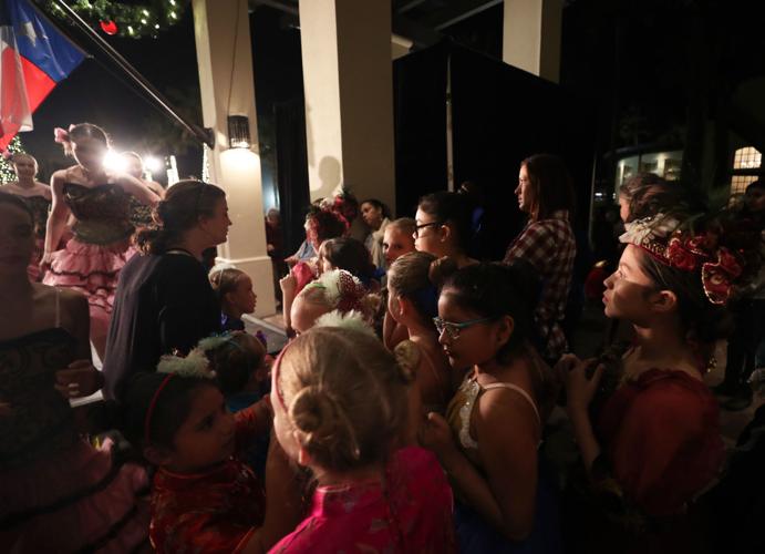 Hotel Galvez illuminates the Seawall for Christmas Local News The
