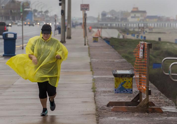 Dreary weather in Galveston causes slow start to spring break Local