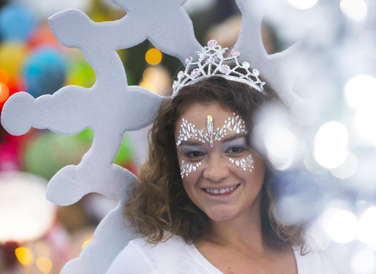 Santa Fe’s A Very 'Frosty' Christmas Parade