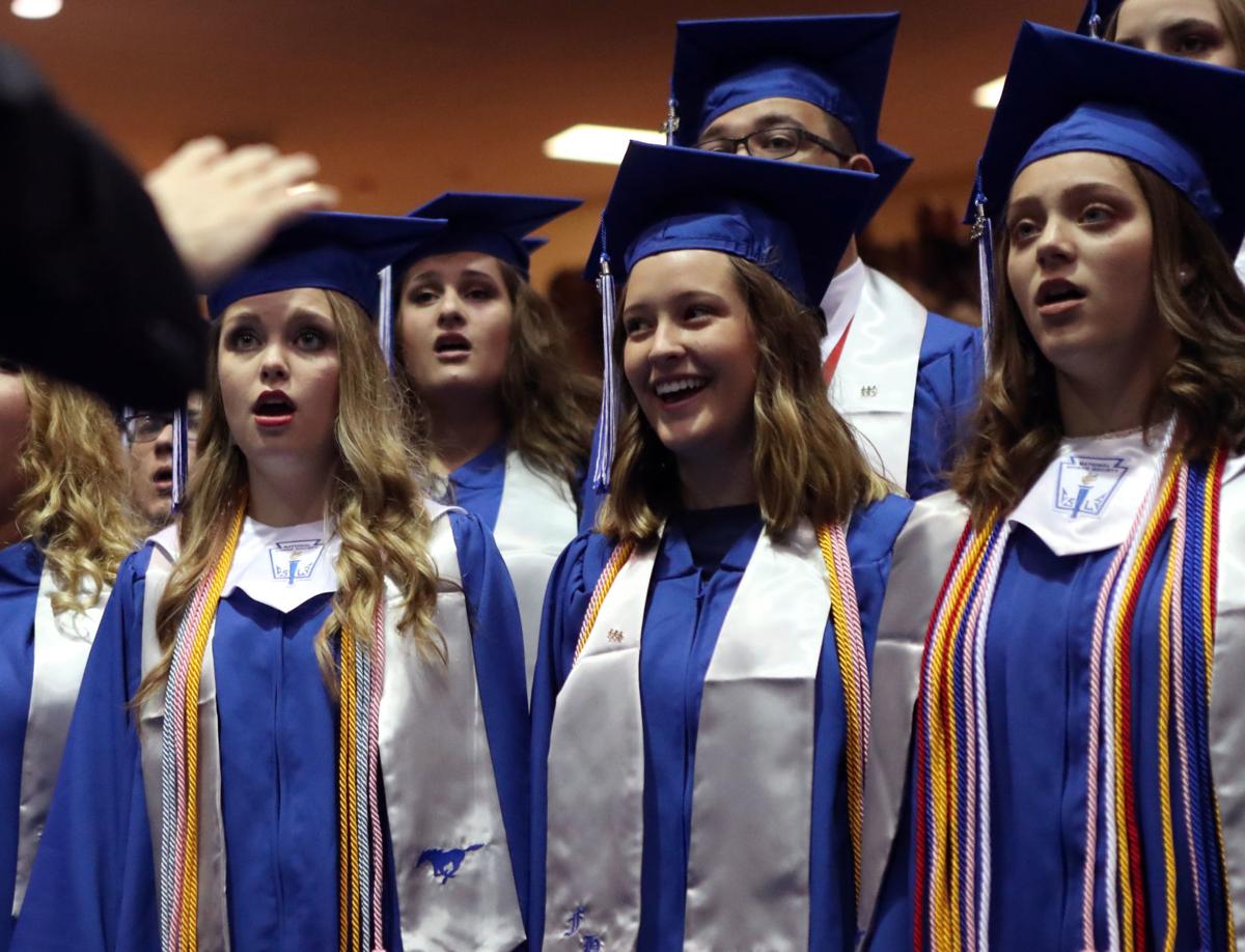 Photos 2018 Friendswood High School Commencement In Focus The