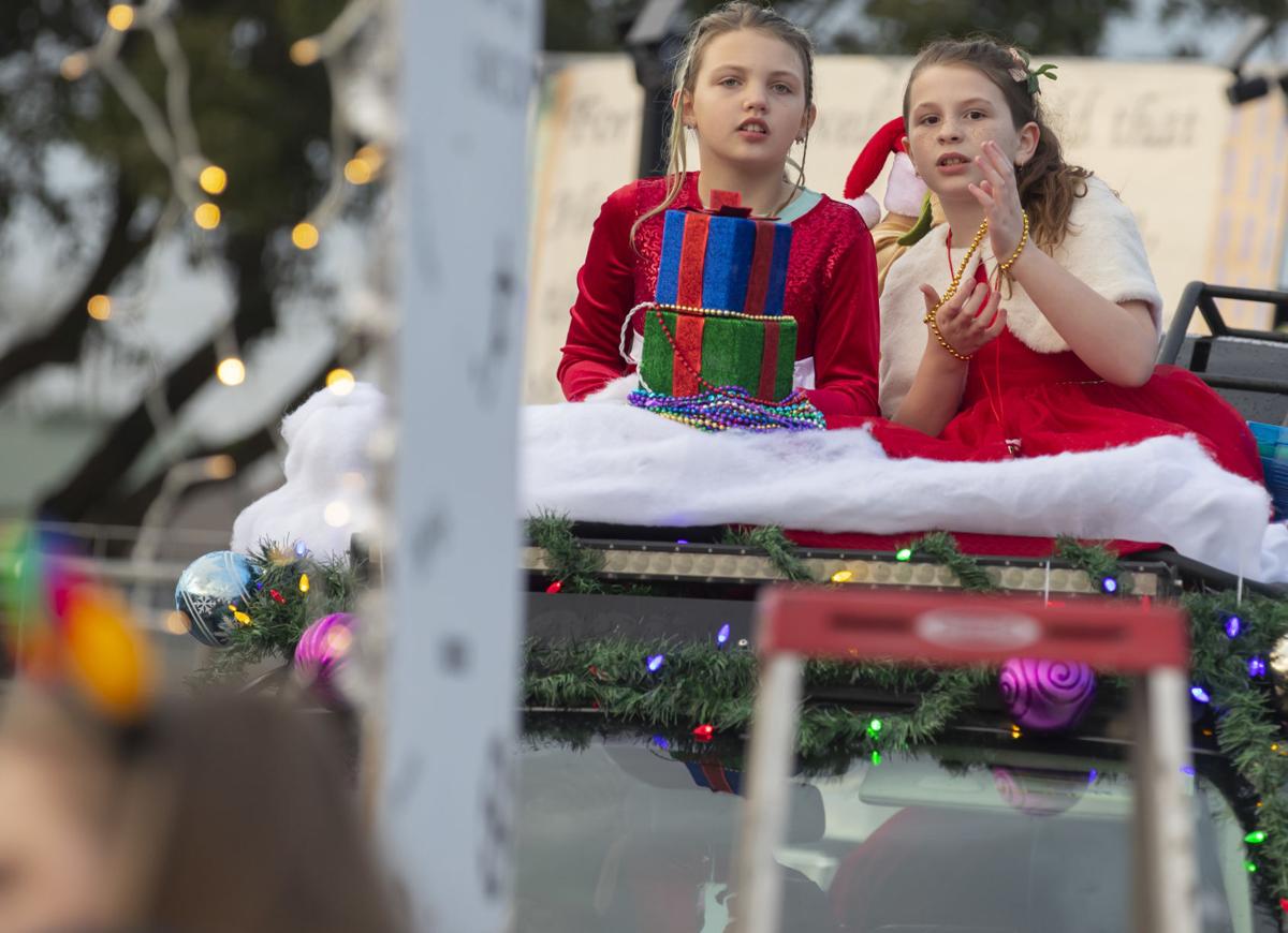 Santa Fe’s A Very 'Frosty' Christmas Parade