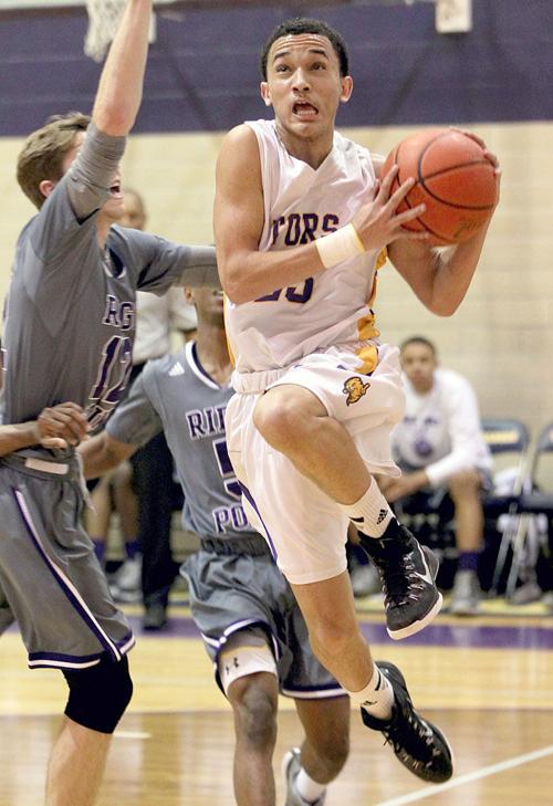 Tors Vs Ridge Point Basketball Local Sports The Daily News