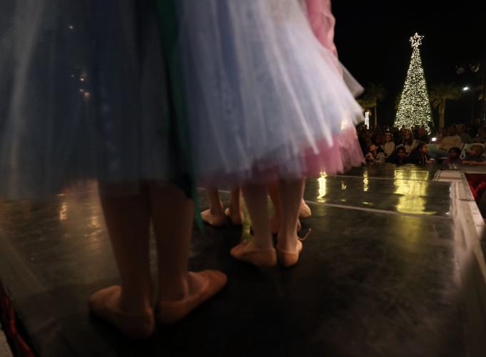 Hotel Galvez illuminates the Seawall for Christmas Local News The