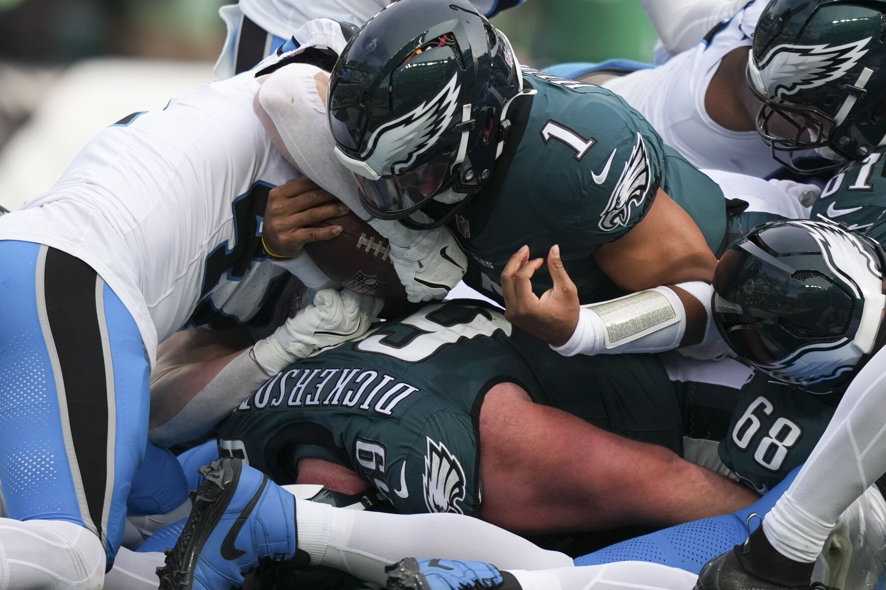 Eagles Try To Cast Aside Perceived Hurts-Brown Relationship Issues ...