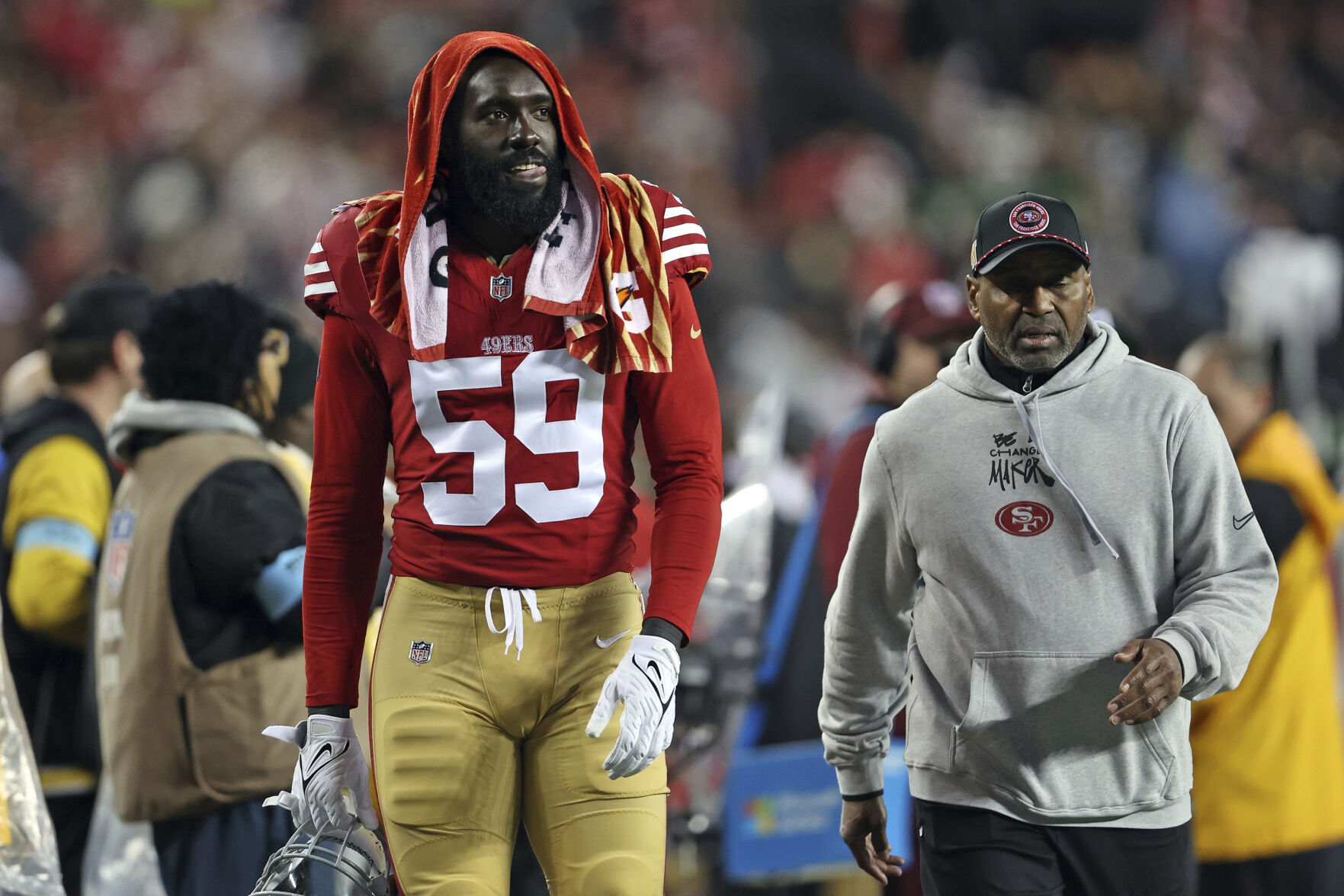 The 49ers Have Suspended De'Vondre Campbell For Final 3 Games | Sports ...