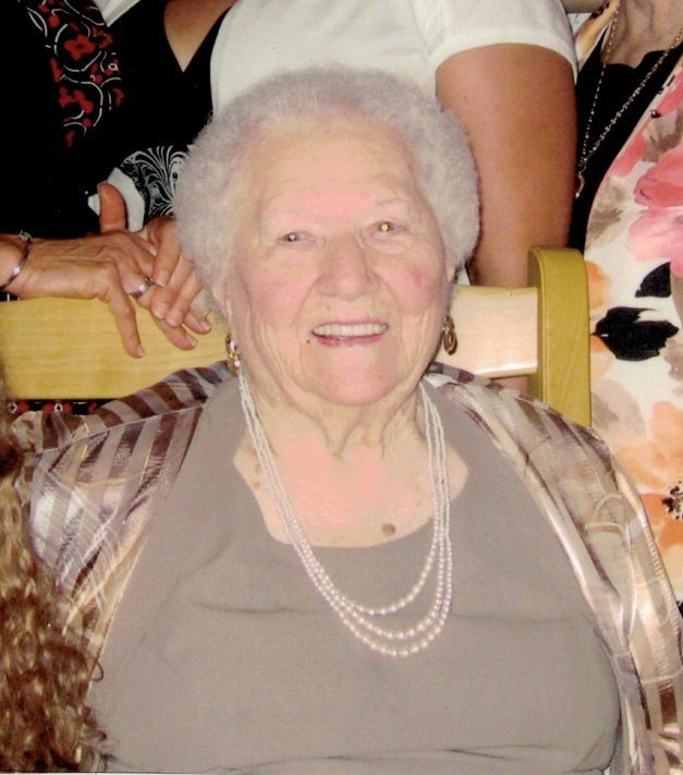 Beatrice Aunt Bea Mary Maples Obituaries The Daily News