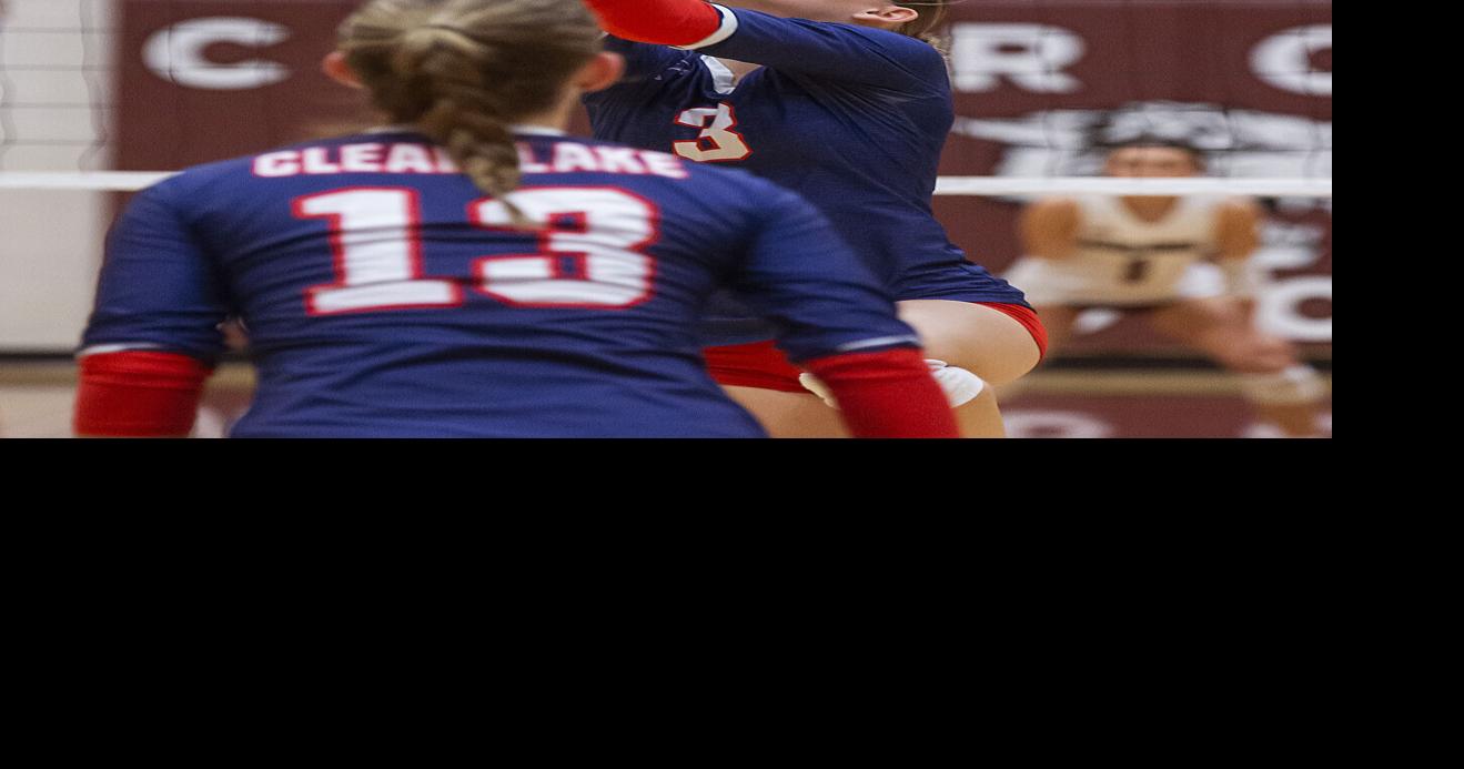 Clear Lake punches playoff ticket in 5-set thriller over Clear Creek ...