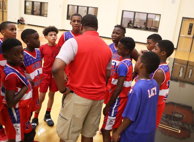 Elite AAU basketball tourney wraps up with OT thriller Local Sports The Daily News
