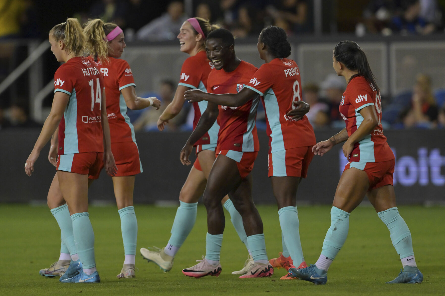 Temwa Chawinga Breaks NWSL Scoring Record To Help KC Current Take Down ...