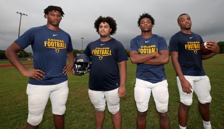 Closeknit La Marque team leaders look for improvement High School