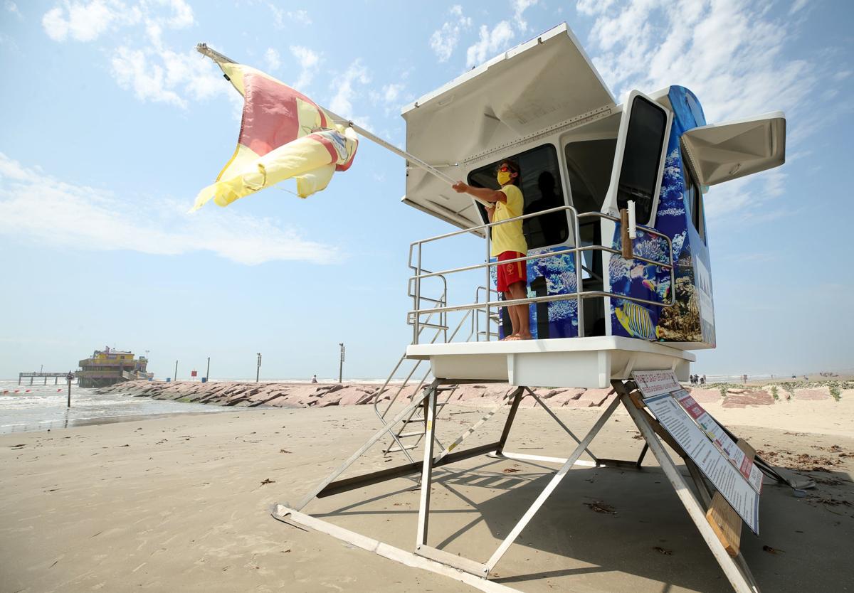 Galveston Island Beach Patrol seeking lifeguard recruits for summer