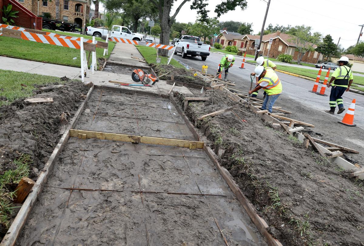 Galveston Property Owners Want More Repairs On Sidewalks Local News The Daily News