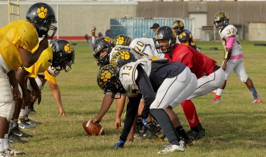 La Marque football team moves forward with playoff run in wake of ISD