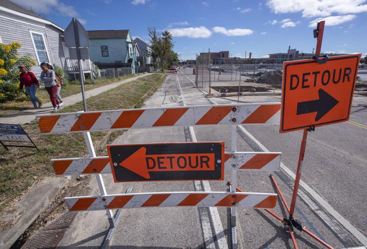 Galveston braces for high school construction delays, Local News