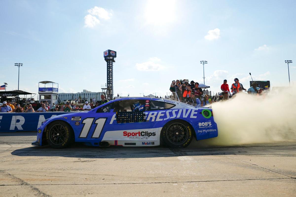 NASCAR Dover Auto Racing
