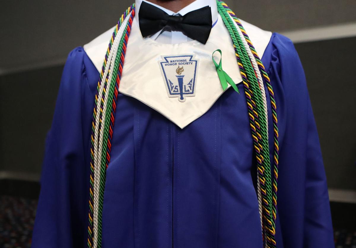 Photos 2018 Dickinson High School Commencement Ceremony In Focus The Daily News