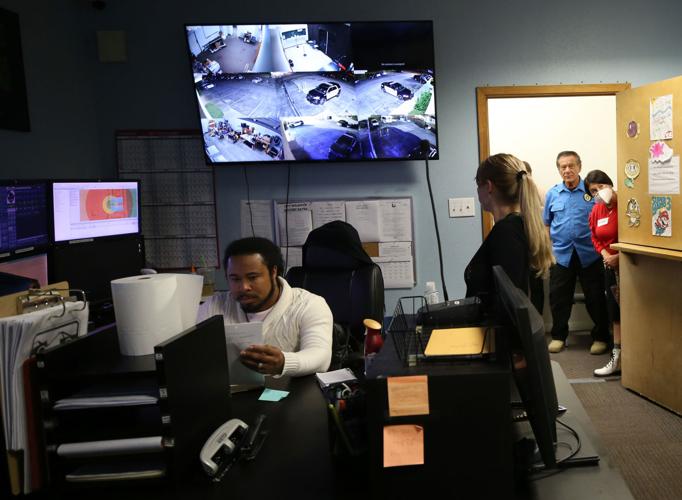 Public tours of aging, crowded facility meant to show need for new police station in La Marque