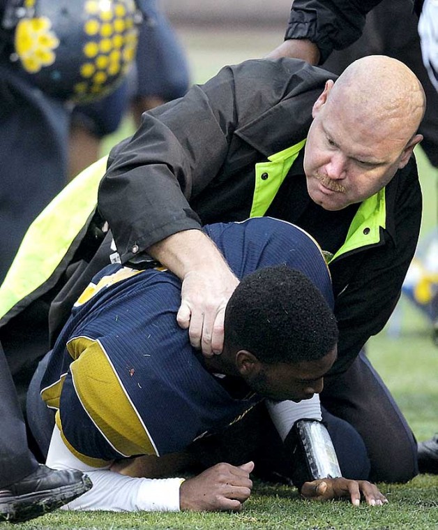 Melee erupts between LM Ozen players after game Local Sports