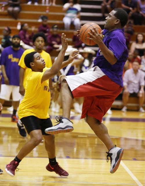 Old School Vs New School Charity Basketball Local Sports The