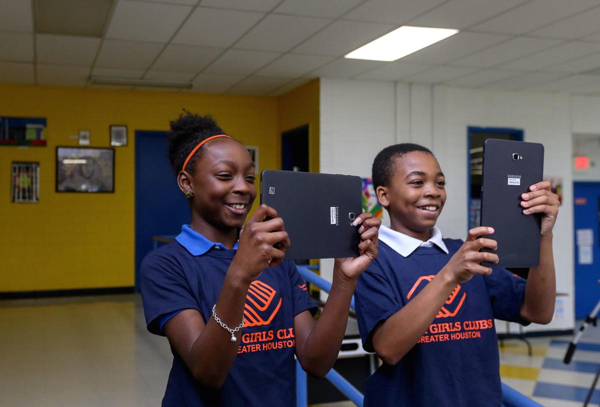 Boys & Girls Club receives donation from Samsung