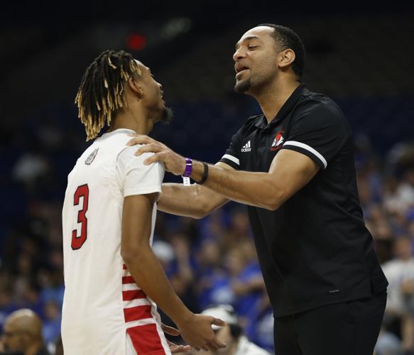 ‘Bring this back home’ Hitchcock basketball wins state championship