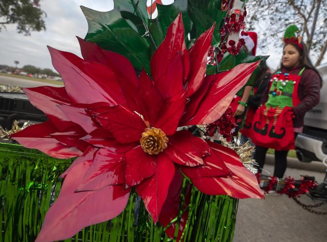 Texas City holds annual Christmas parade Local News The Daily News